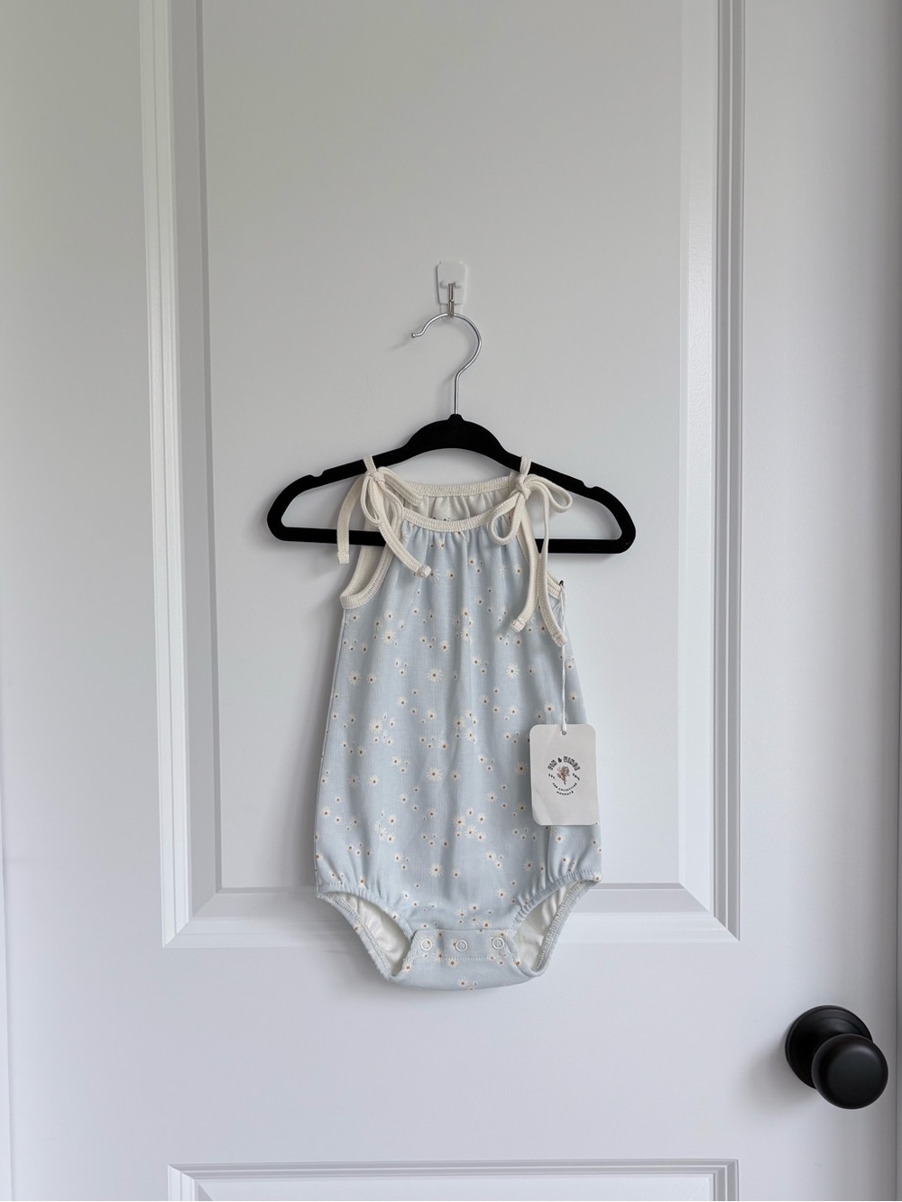 🌻Fin & Vince Daisy Fields Organic Cotton Bubble Tie Onesie NWT